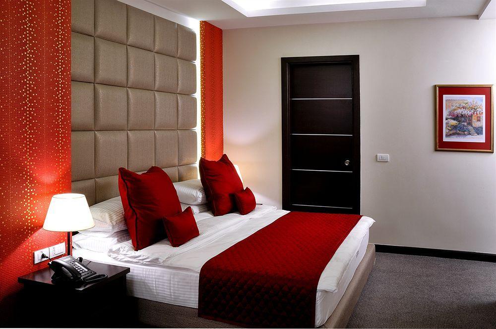 Boutique Hotel Jal el Dib Ngoại thất bức ảnh